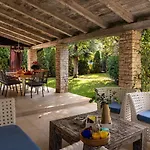 度假居 Hundefreundlliche Mit Privatpool, Panorama Meerblick, Outdoor-kueche, Babybett 波雷奇