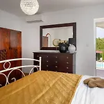 Hundefreundlliche Mit Privatpool, Panorama Meerblick, Outdoor-kueche, Babybett Будинок відпочинку