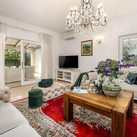 Hundefreundlliche Mit Privatpool, Panorama Meerblick, Outdoor-kueche, Babybett