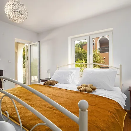 Hundefreundlliche Mit Privatpool, Panorama Meerblick, Outdoor-kueche, Babybett Feriehus *