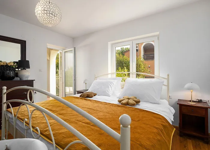 Hundefreundlliche Mit Privatpool, Panorama Meerblick, Outdoor-kueche, Babybett Nyaraló *