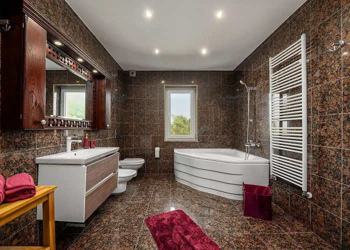 Hundefreundlliche Mit Privatpool, Panorama Meerblick, Outdoor-kueche, Babybett Nyaraló *